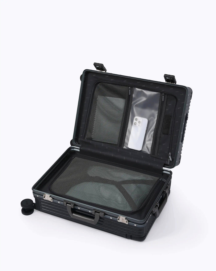 Carry-On: All-in-One Wide Handle