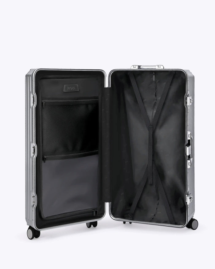 Check-In Trunk 30