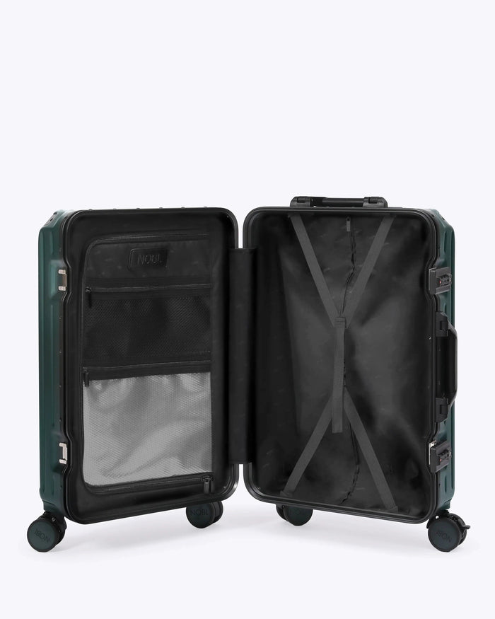 Carry-On Trunk 20