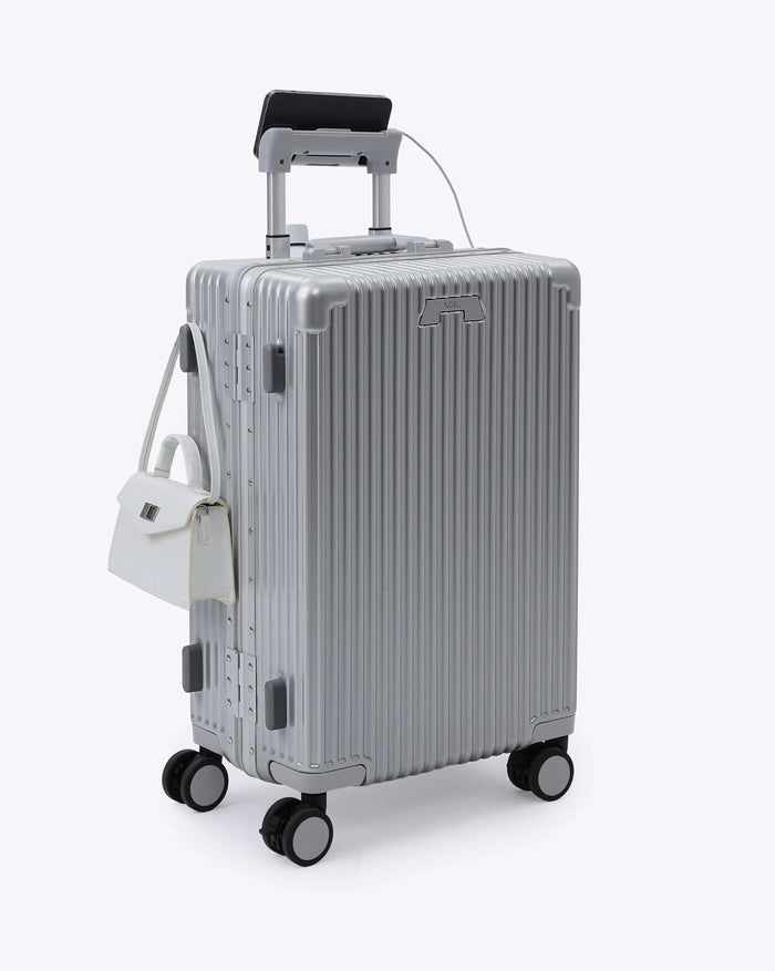 Carry-On: All-In-One Classic