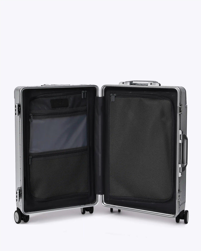 Carry-On: All-in-One Wide Handle